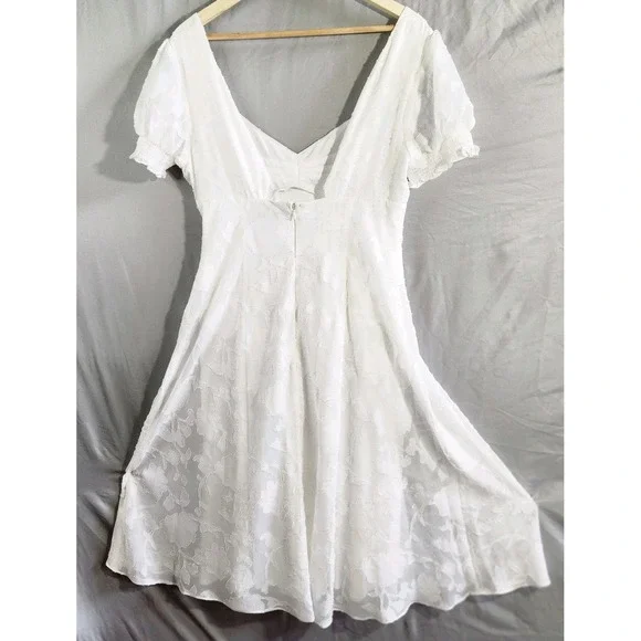 Adrianna Papell Dress Lacy Ivory Size 12 Lined Boho Embroidered Overlay Midi - Picture 5 of 16